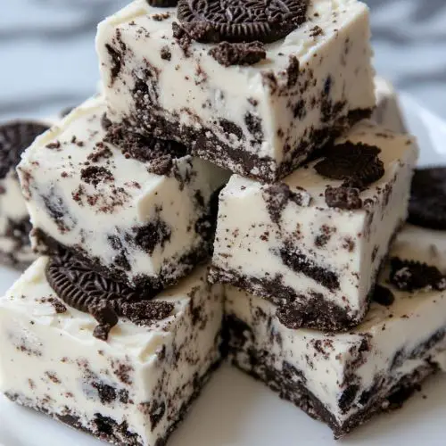 EASY OREO FUDGE