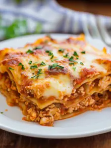 Easy & Cheesy Homemade Lasagna