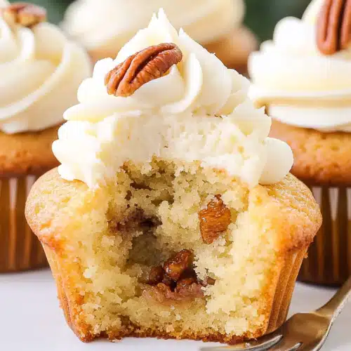 Pecan Pie Cupcakes 16 Pecan Pie Cupcakes