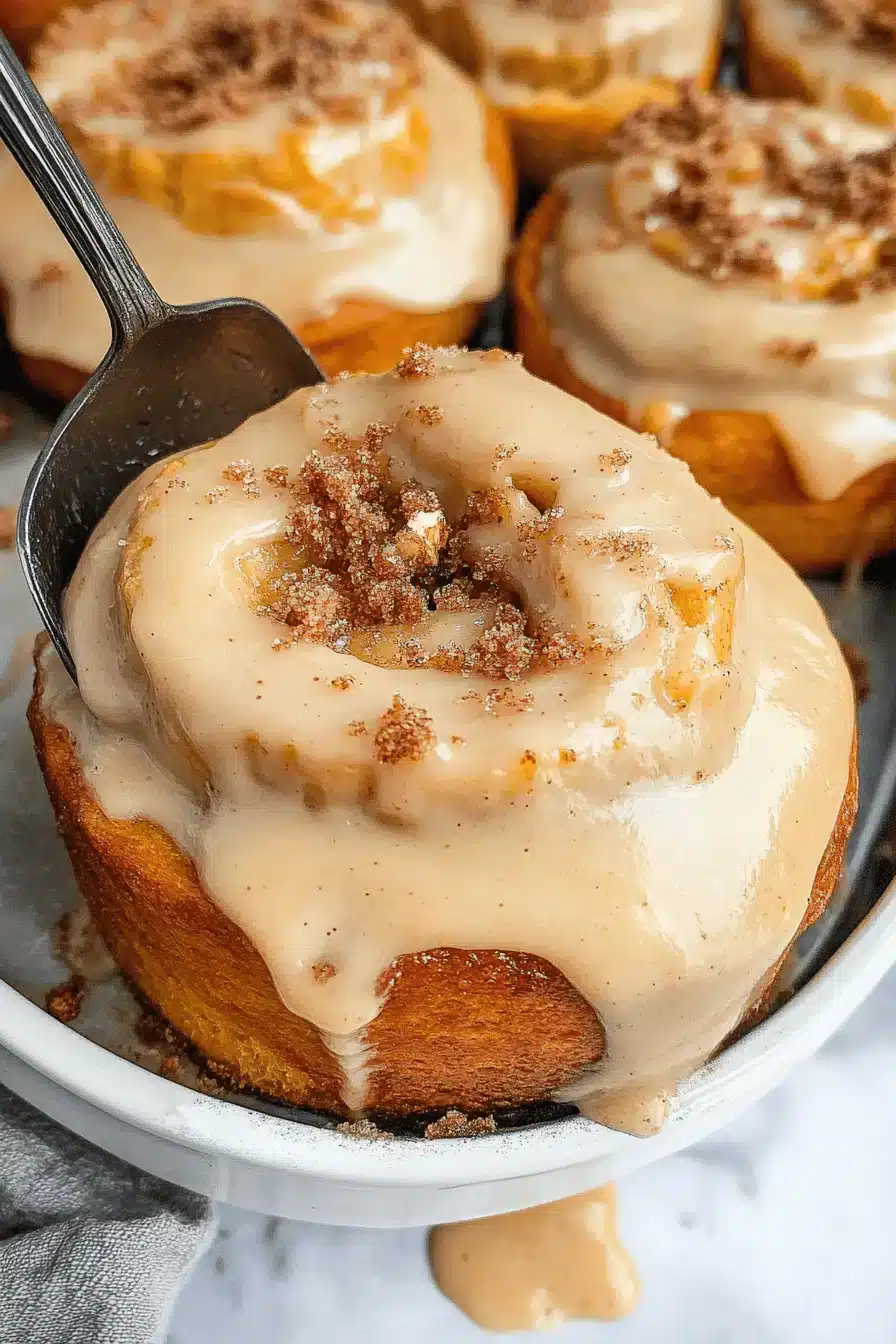 Pumpkin Cheesecake Cinnamon Rolls ingredients