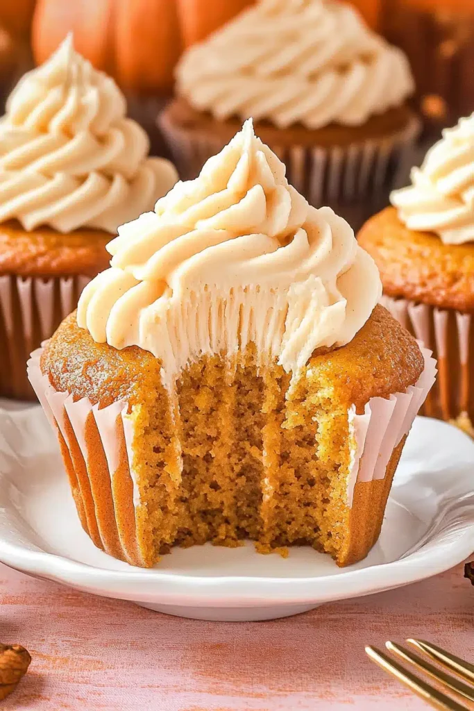 pumpkin pie cupcakes